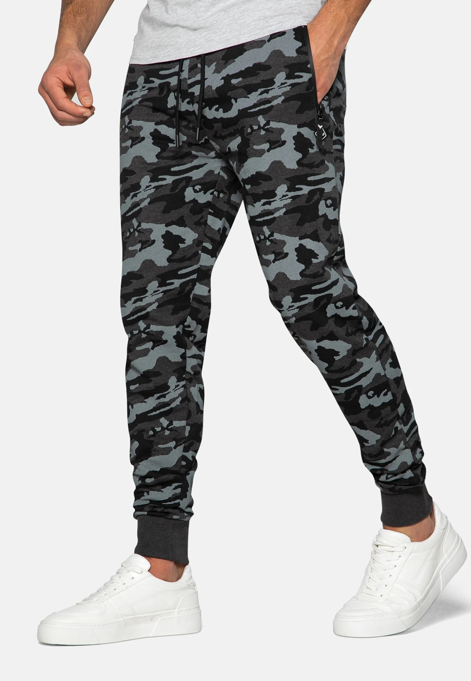Threadbare Trainingsbroek - Charcoal Camo 3 Threadbare Trainingsbroek - Charcoal Camo
