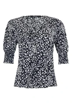 Threadbare Blouse - Black Dot -eleanor & daniel 1d813c4001c542f8954a8679ac45a03b