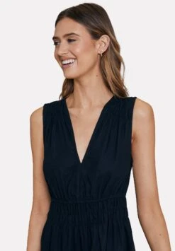 Threadbare Thb Peppercorn Waisted Midi - Jurk - Black 10 Threadbare Thb Peppercorn Waisted Midi - Jurk - Black -eleanor & daniel 97d32d4a28434da49718cb797cb9e703