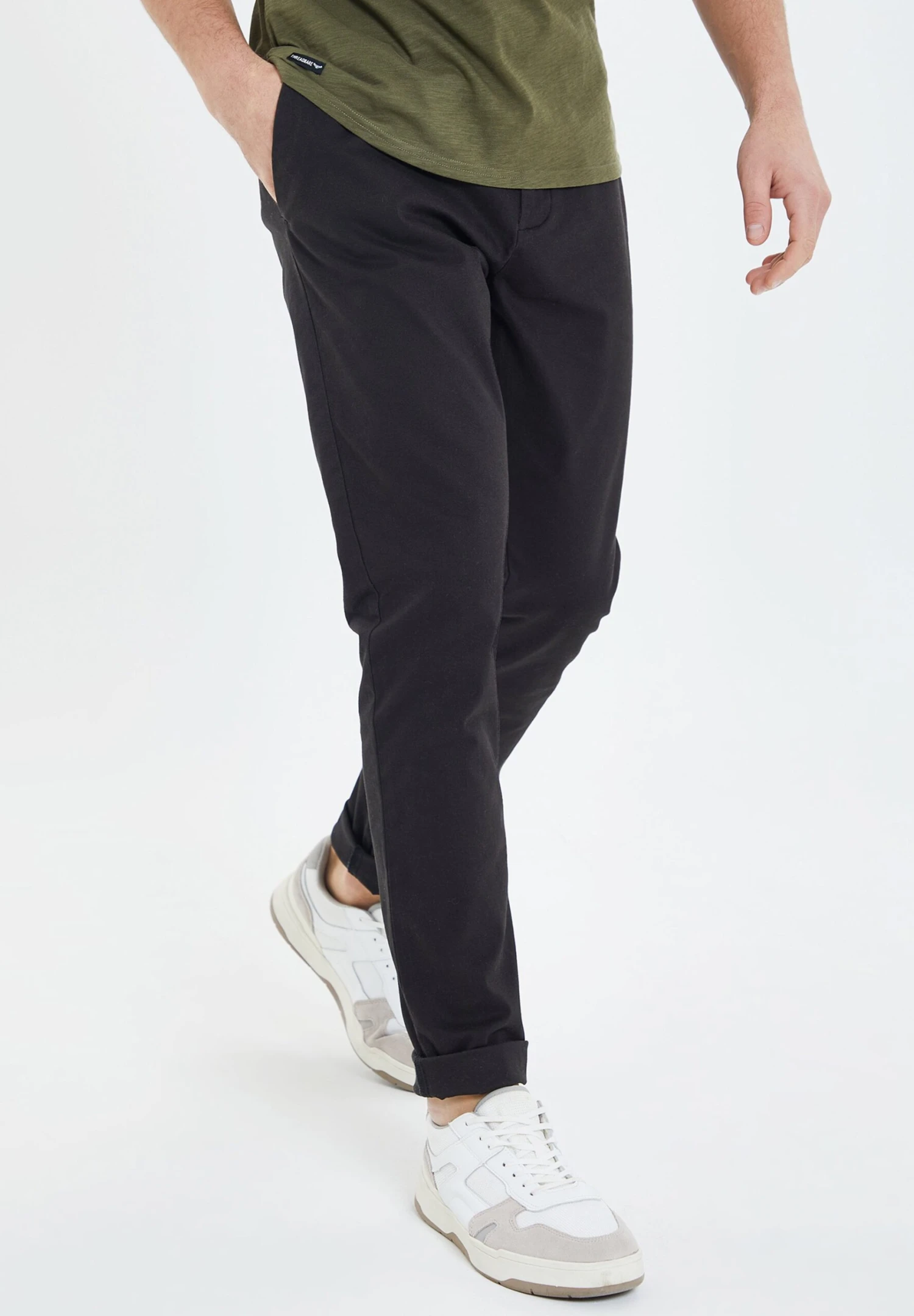 Threadbare Stretch Marley - Chino - Black 3 Threadbare Stretch Marley - Chino - Black